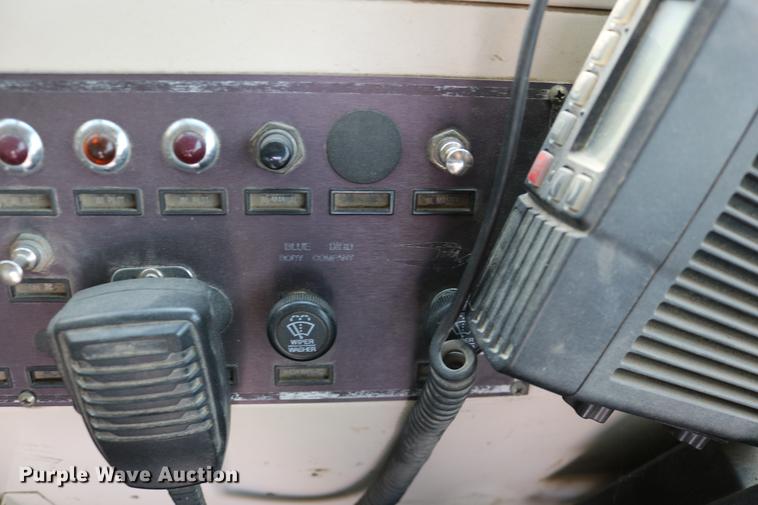 image for item DC3579 1999 Blue Bird school bus