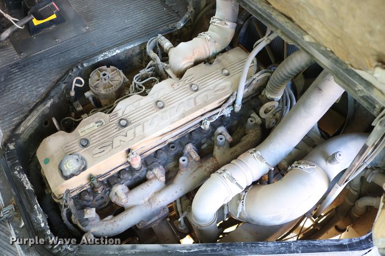 image for item DC3579 1999 Blue Bird school bus