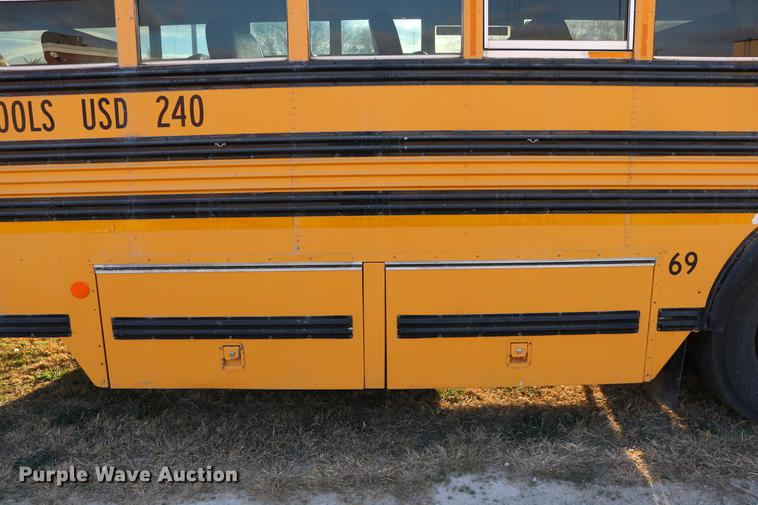 image for item DC3579 1999 Blue Bird school bus