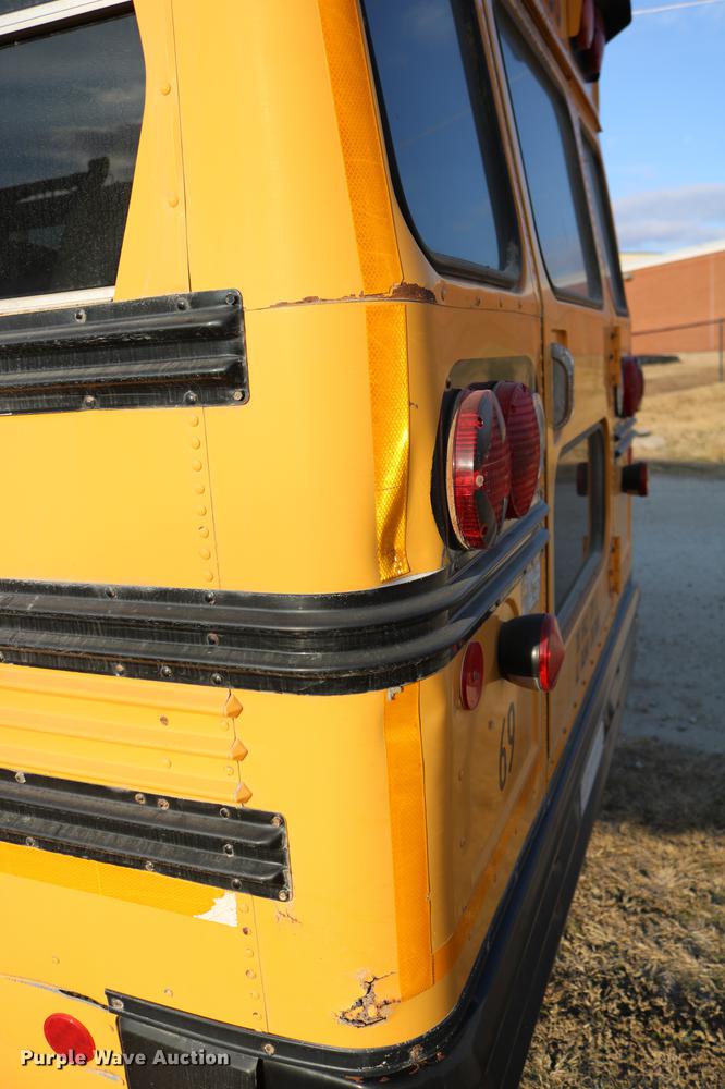 image for item DC3579 1999 Blue Bird school bus