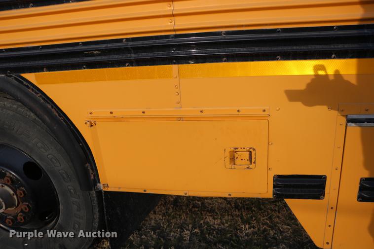 image for item DC3579 1999 Blue Bird school bus