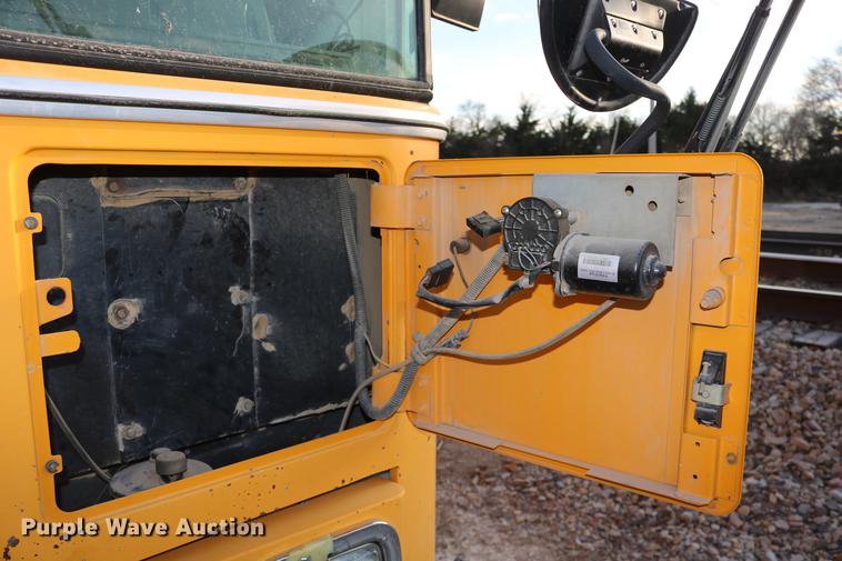 image for item DC3579 1999 Blue Bird school bus