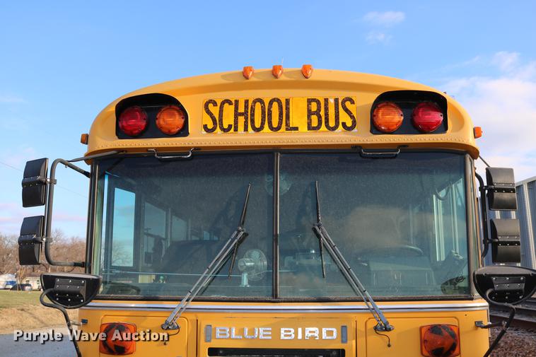image for item DC3579 1999 Blue Bird school bus