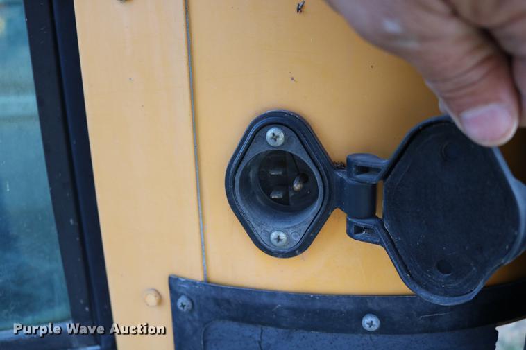 image for item DC3579 1999 Blue Bird school bus