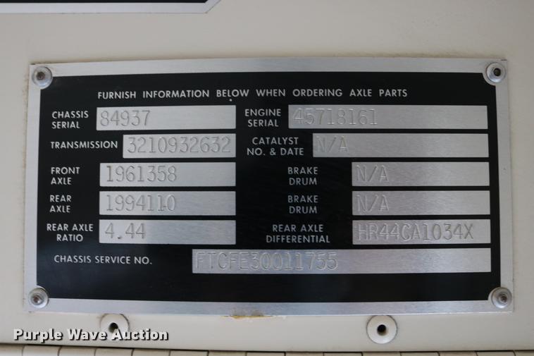 image for item DC3579 1999 Blue Bird school bus