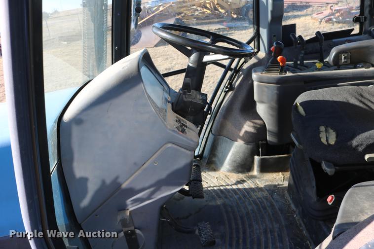 image for item DC3591 1994 Ford 8770 MFWD tractor