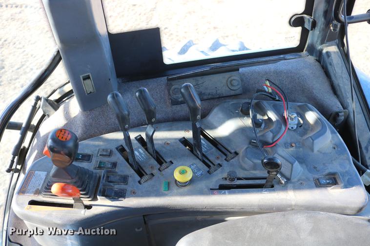 image for item DC3591 1994 Ford 8770 MFWD tractor