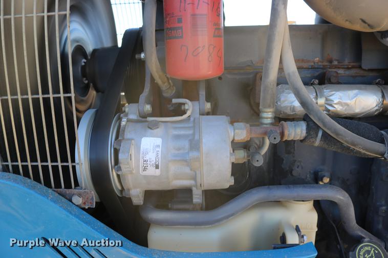 image for item DC3591 1994 Ford 8770 MFWD tractor