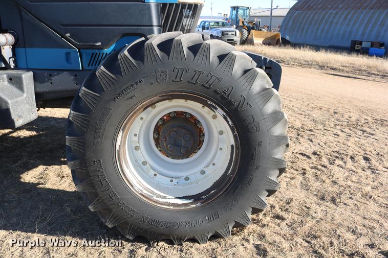 image for item DC3591 1994 Ford 8770 MFWD tractor