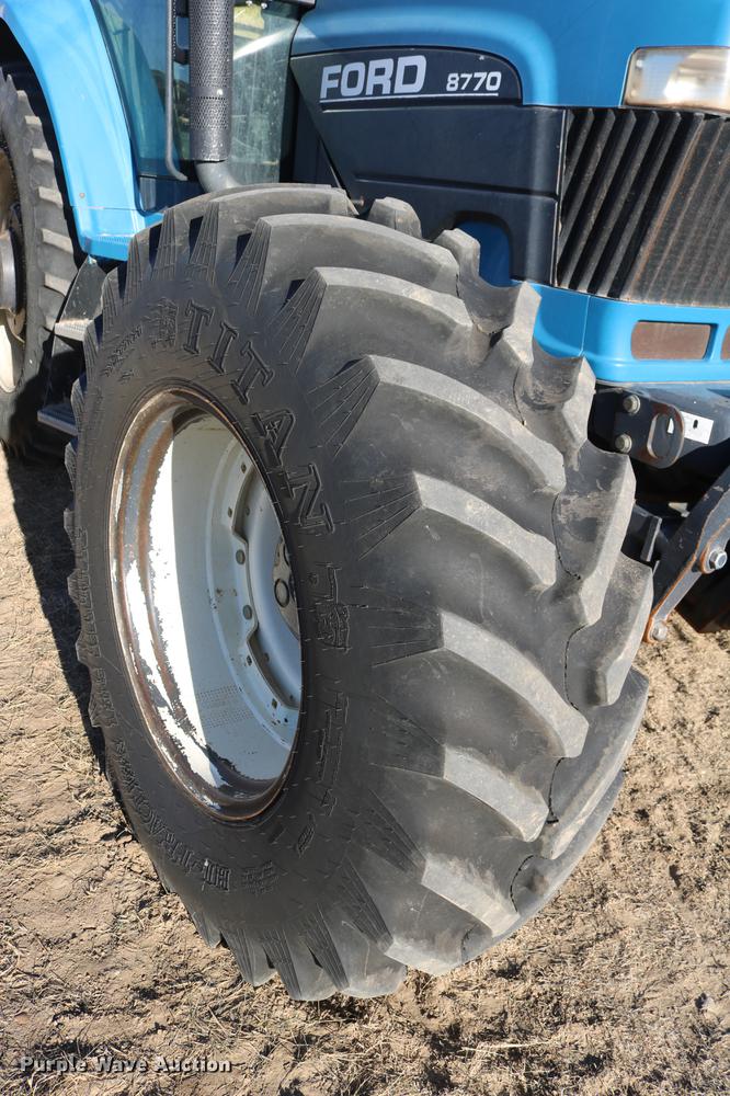 image for item DC3591 1994 Ford 8770 MFWD tractor
