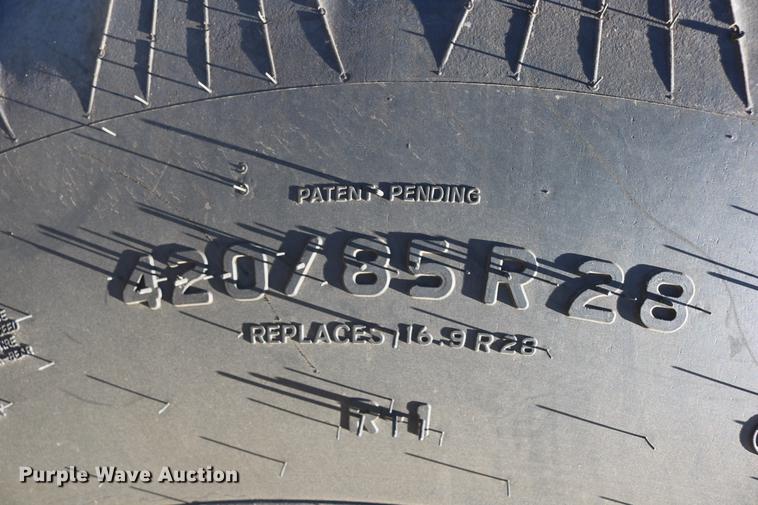 image for item DC3591 1994 Ford 8770 MFWD tractor