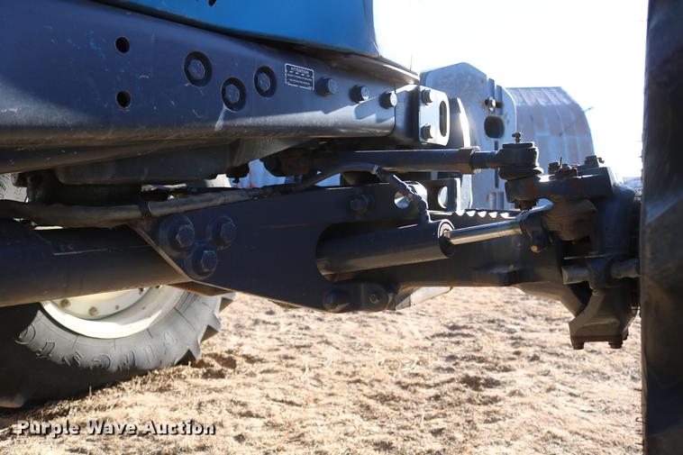 image for item DC3591 1994 Ford 8770 MFWD tractor