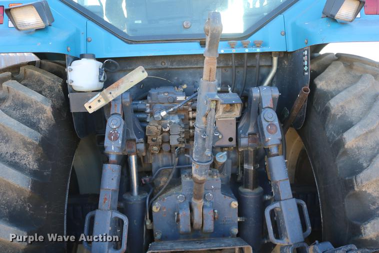 image for item DC3591 1994 Ford 8770 MFWD tractor