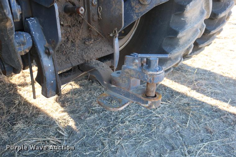 image for item DC3591 1994 Ford 8770 MFWD tractor