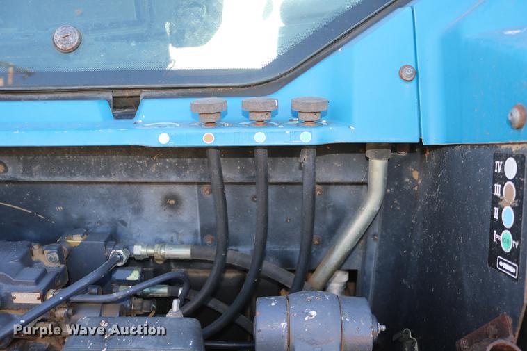 image for item DC3591 1994 Ford 8770 MFWD tractor