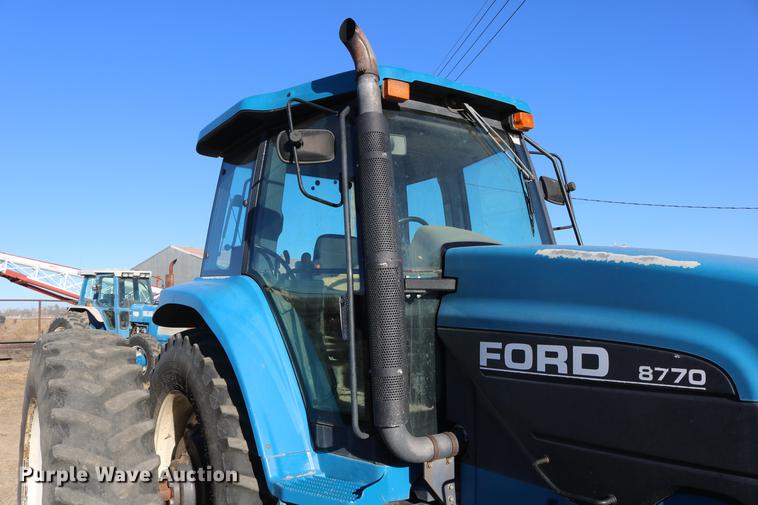 image for item DC3591 1994 Ford 8770 MFWD tractor