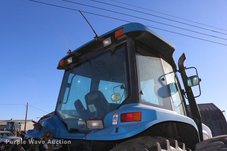 image for item DC3591 1994 Ford 8770 MFWD tractor