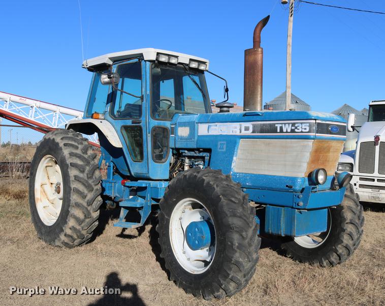 image for item DC3592 1988 Ford TW35 MFWD tractor