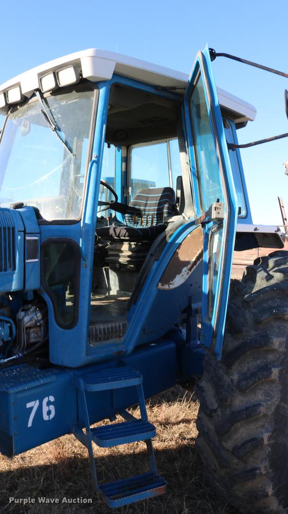 image for item DC3592 1988 Ford TW35 MFWD tractor