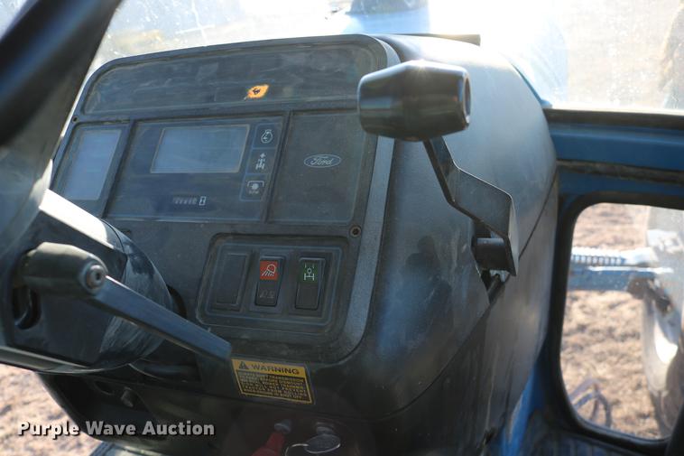 image for item DC3592 1988 Ford TW35 MFWD tractor