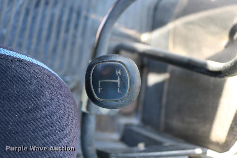 image for item DC3592 1988 Ford TW35 MFWD tractor