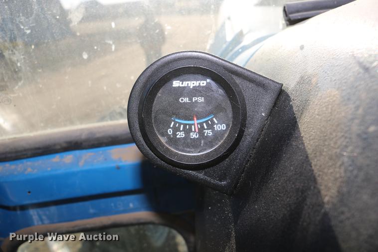 image for item DC3592 1988 Ford TW35 MFWD tractor