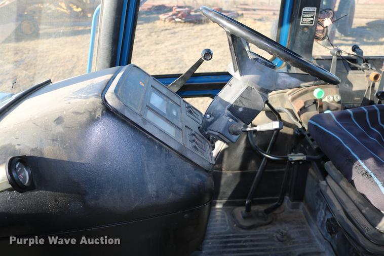 image for item DC3592 1988 Ford TW35 MFWD tractor