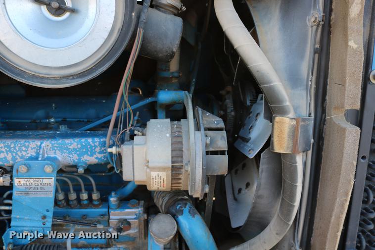 image for item DC3592 1988 Ford TW35 MFWD tractor