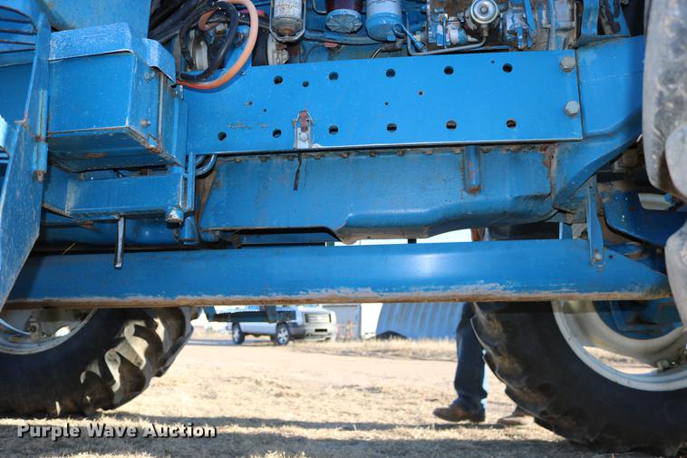 image for item DC3592 1988 Ford TW35 MFWD tractor