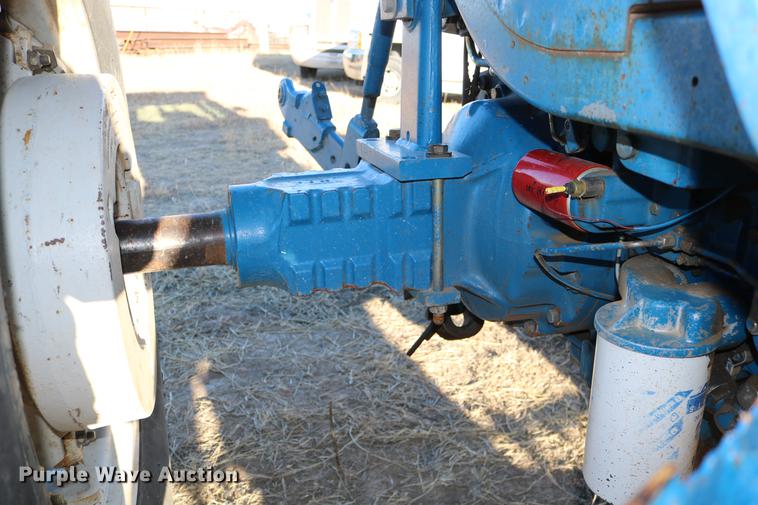 image for item DC3592 1988 Ford TW35 MFWD tractor