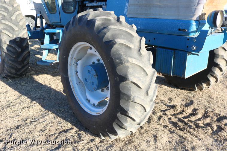 image for item DC3592 1988 Ford TW35 MFWD tractor