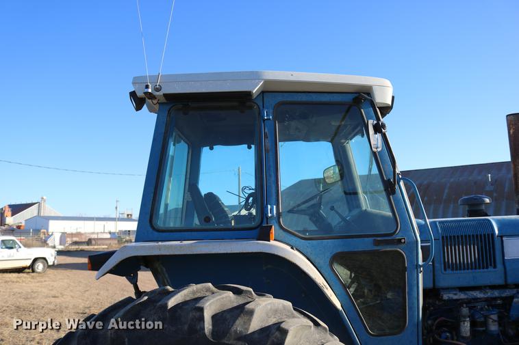 image for item DC3592 1988 Ford TW35 MFWD tractor