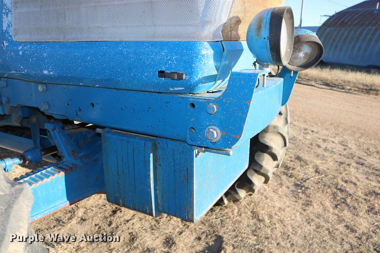 image for item DC3592 1988 Ford TW35 MFWD tractor