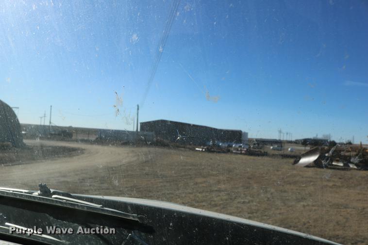 image for item DC3593 2007 Kenworth T600 semi truck