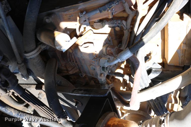 image for item DC3593 2007 Kenworth T600 semi truck