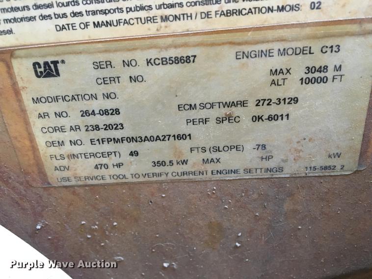 image for item DC3593 2007 Kenworth T600 semi truck