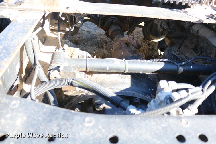 image for item DC3593 2007 Kenworth T600 semi truck