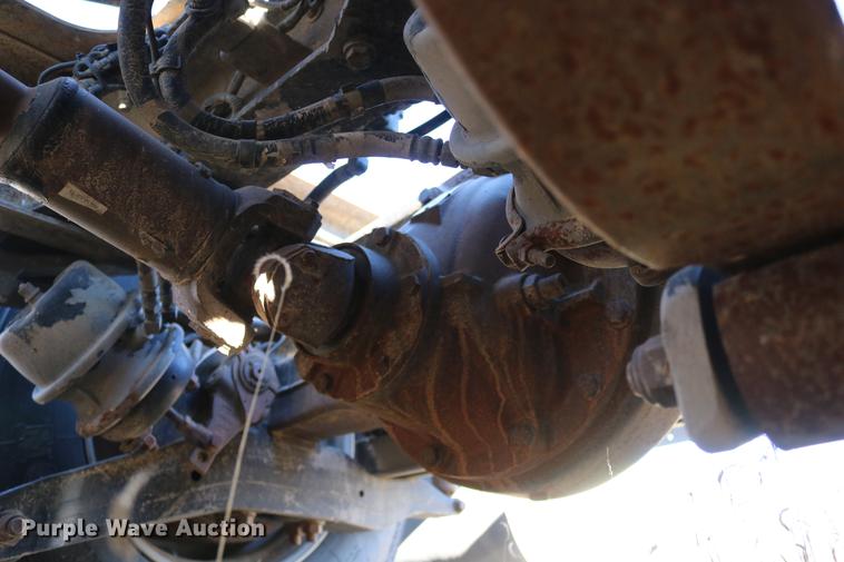 image for item DC3593 2007 Kenworth T600 semi truck