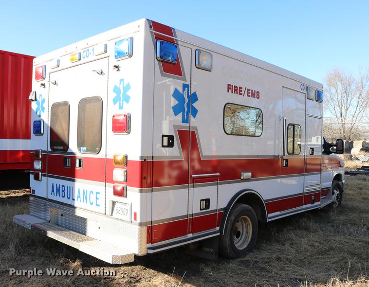 image for item DC3595 2008 Ford E450 ambulance