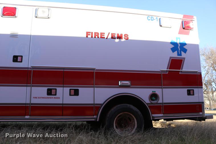 image for item DC3595 2008 Ford E450 ambulance