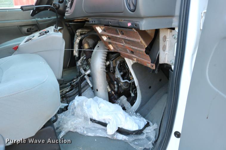 image for item DC3595 2008 Ford E450 ambulance