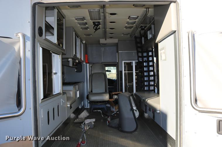 image for item DC3595 2008 Ford E450 ambulance