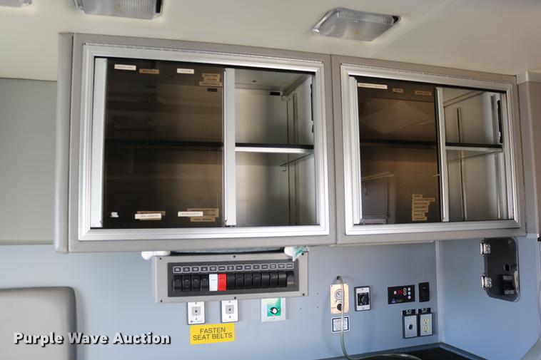 image for item DC3595 2008 Ford E450 ambulance