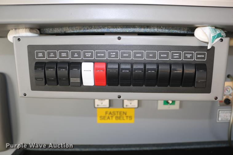 image for item DC3595 2008 Ford E450 ambulance