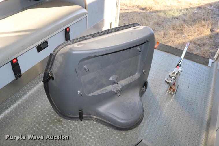 image for item DC3595 2008 Ford E450 ambulance