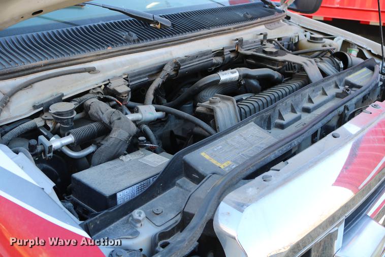 image for item DC3595 2008 Ford E450 ambulance