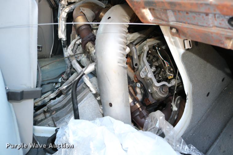 image for item DC3595 2008 Ford E450 ambulance