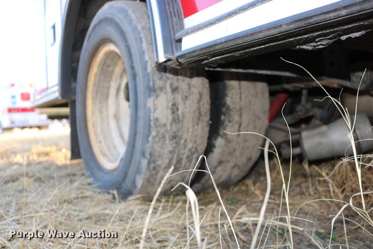 image for item DC3595 2008 Ford E450 ambulance