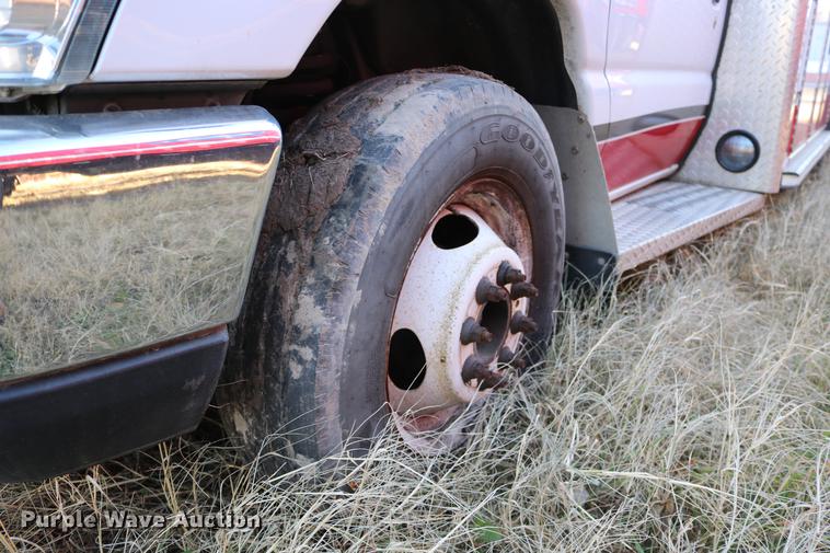 image for item DC3595 2008 Ford E450 ambulance