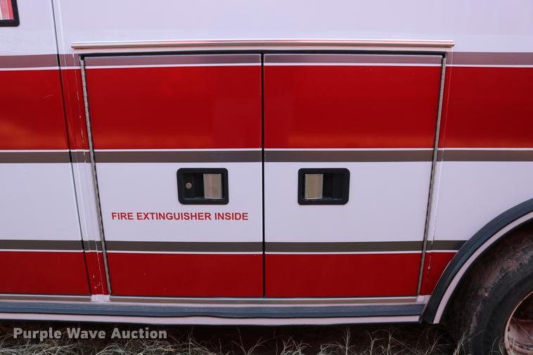 image for item DC3595 2008 Ford E450 ambulance